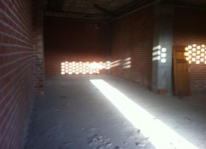 Commercial Shop en Estepona - 1