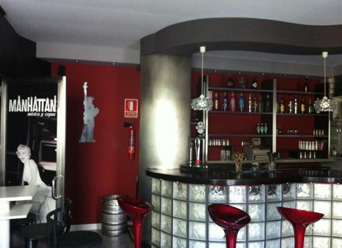 Commercial Bar en Estepona - 4