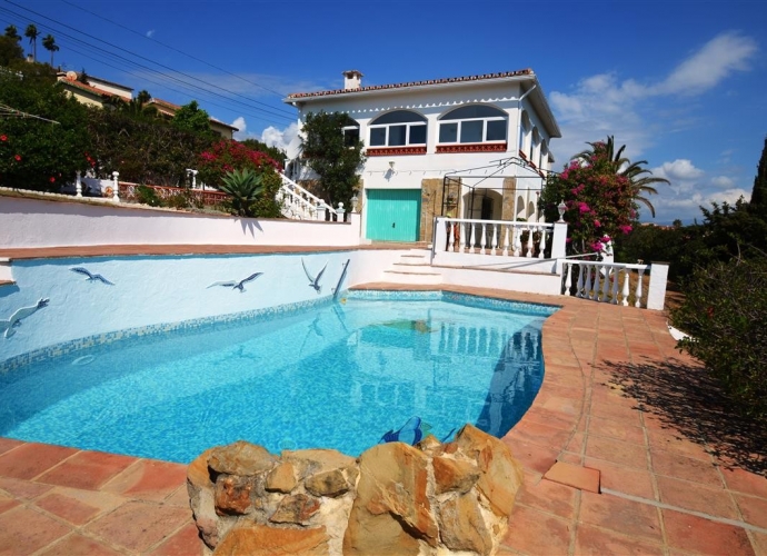 Villa Independiente en Estepona - 1
