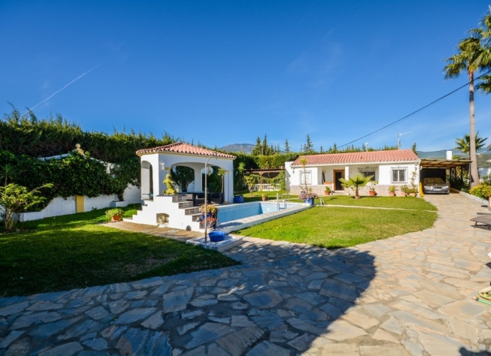 Villa Independiente en Estepona - 3