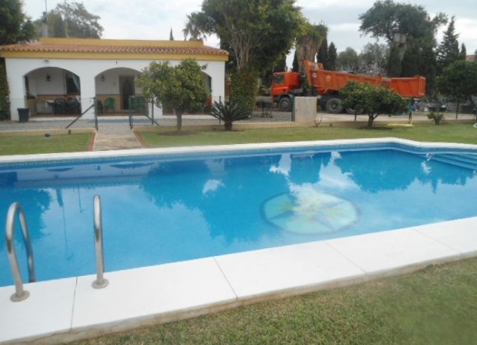 Villa Independiente en Estepona - 1