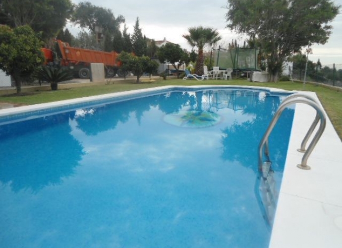 Villa Independiente en Estepona - 3