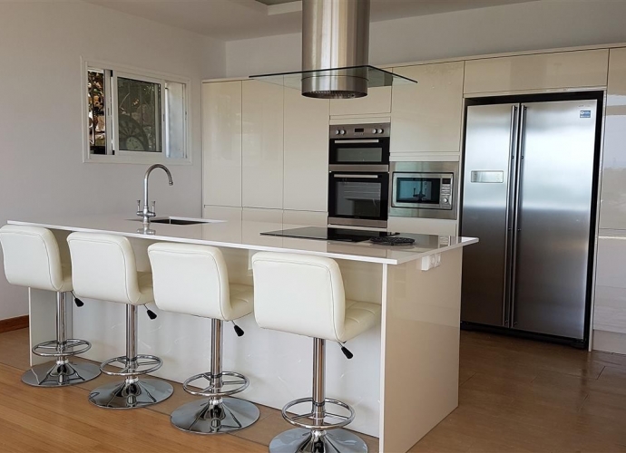 Villa Detached in Estepona - 3