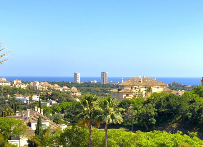 Appartement milieu d’Etage situé à Elviria Elviria Hills  - 9