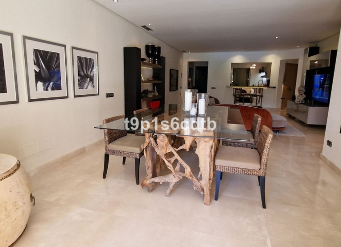 Apartamento Planta Baja en The Golden Mile - 9