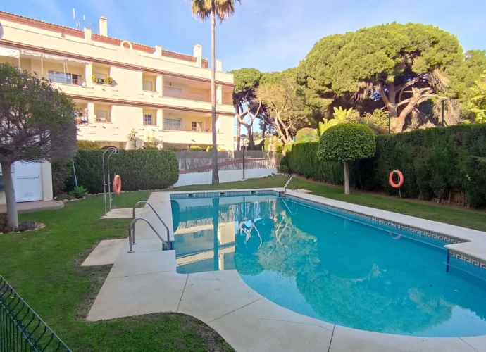 Apartment Ground Floor in Elviria - 1