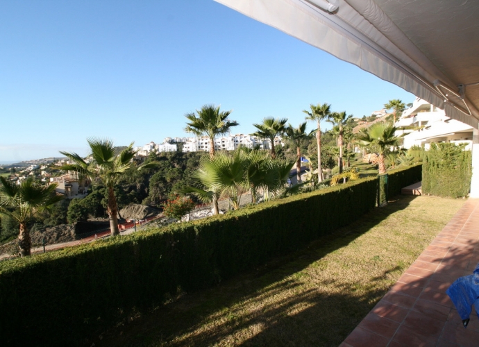 Apartment Ground Floor in Benahavís - 1