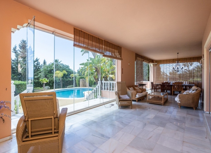 Villa Detached in Elviria - 4