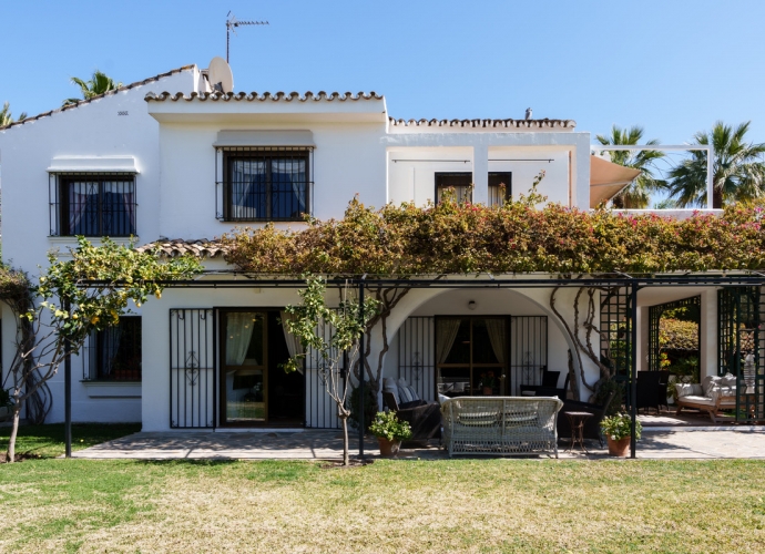 Villa Independiente en Nueva Andalucía Villas en Nueva Andalucia  - 8