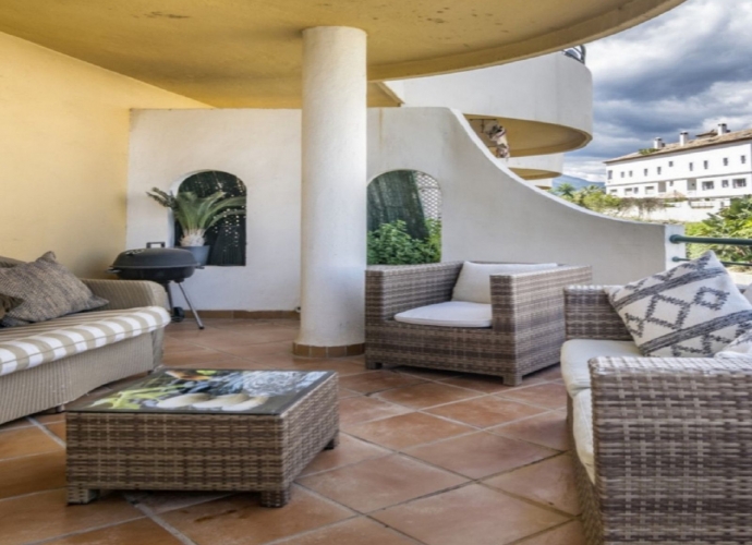 Apartamento Planta Baja en Aloha - 7