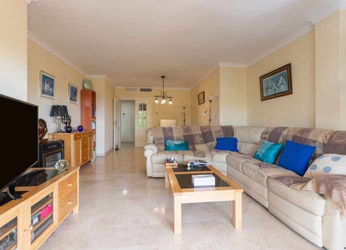 Apartamento Planta Baja en Elviria Los Lagos de Santa María Golf  - 4