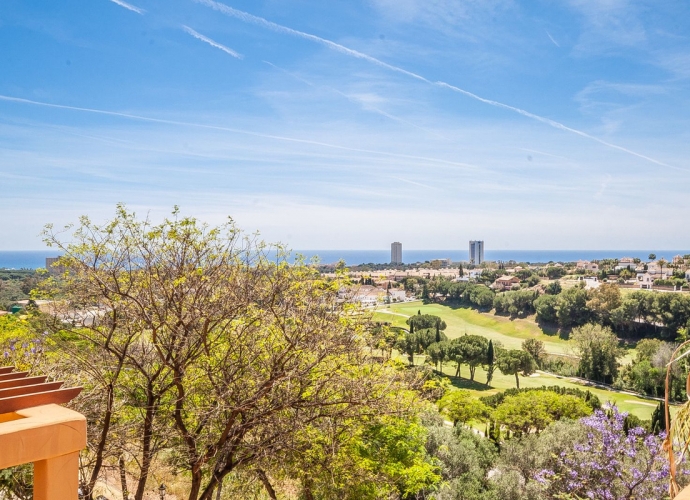 Apartment Penthouse in Elviria Los Lagos de Santa María Golf  - 4