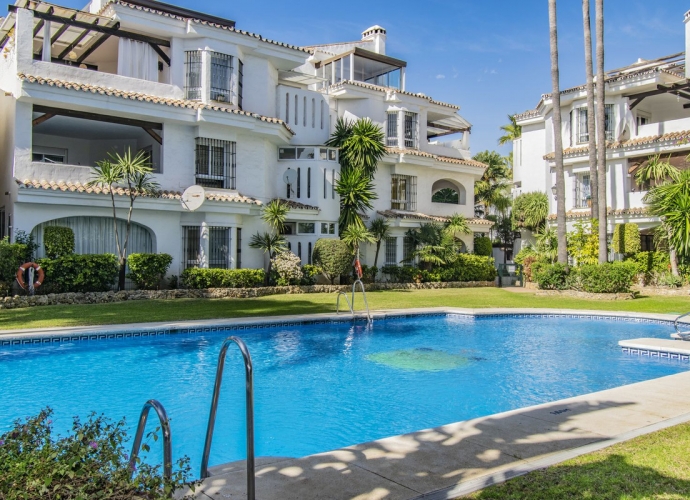 Apartment Ground Floor in Nueva Andalucía Los Naranjos  - 5