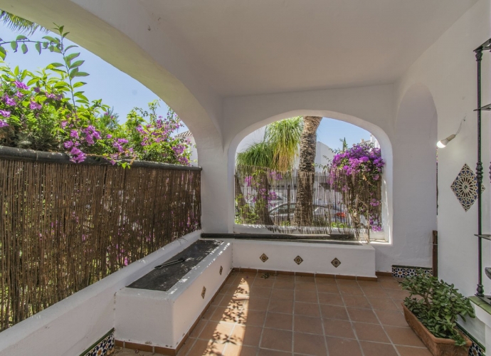 Apartment Ground Floor in Nueva Andalucía Los Naranjos  - 7