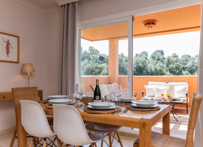 Appartement milieu d’Etage situé à Elviria Los Lagos de Santa María Golf  - 5