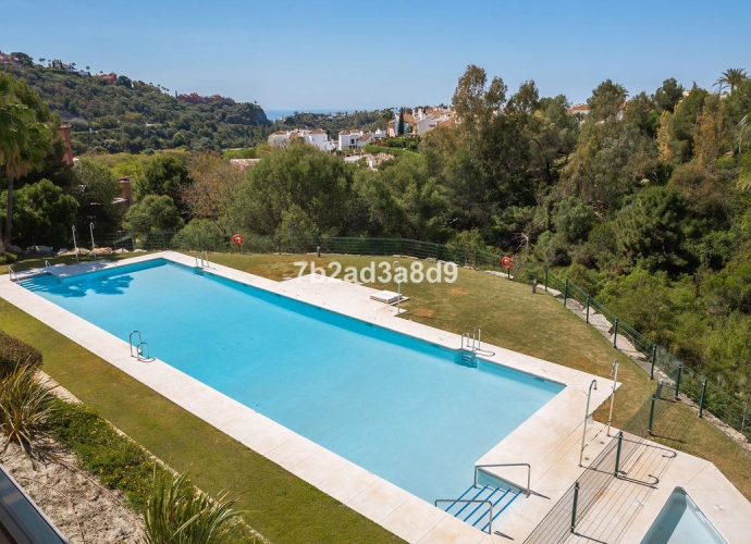 Appartement milieu d’Etage situé à Benahavís Apartamentos de Nueva Construcción en Benahavís  - 1