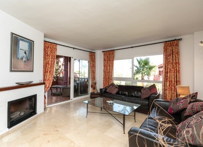 Apartment Middle Floor in Elviria - 2