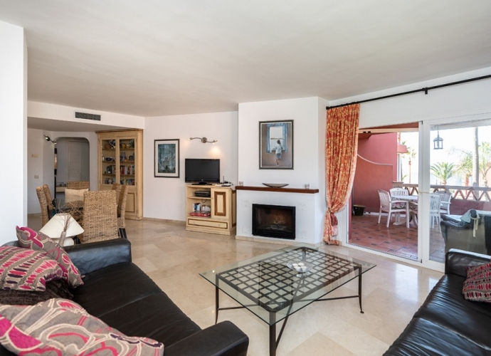 Appartement milieu d’Etage situé à Elviria - 7