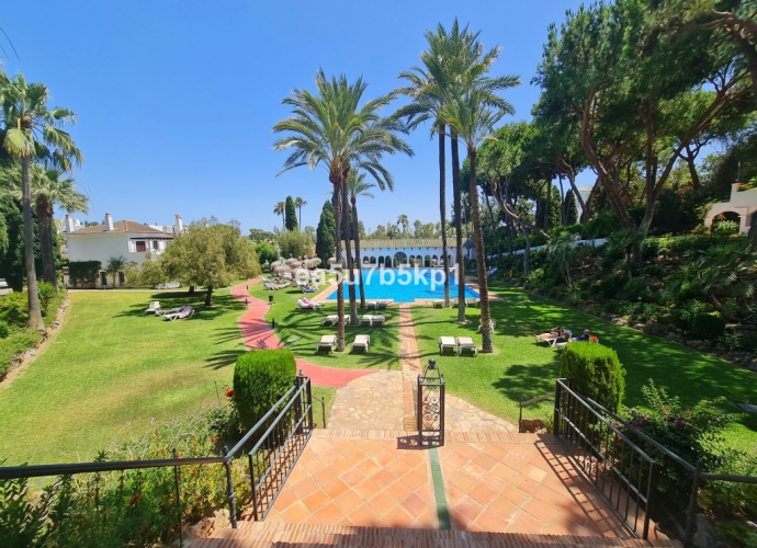 Townhouse Semi Detached in The Golden Mile Señorio de Marbella  - 1