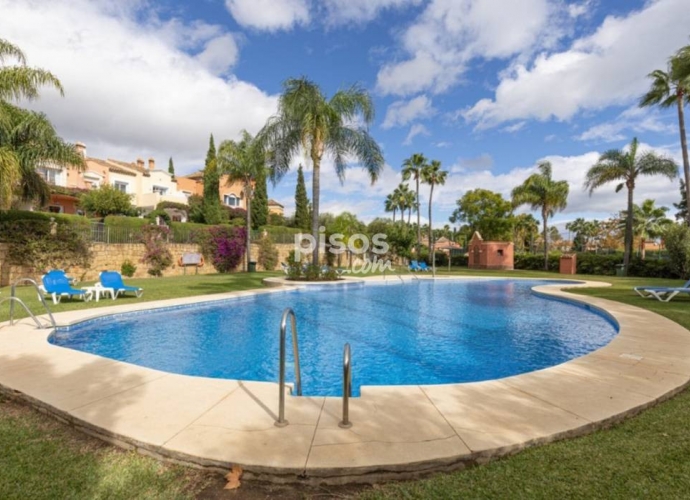 Townhouse Terraced in Nueva Andalucía Las Villas de la Alzambra  - 4