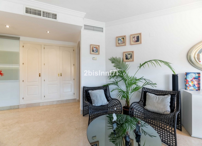 Appartement milieu d’Etage situé à Elviria - 7