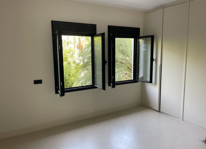 Appartement milieu d’Etage situé à Puerto Banús Jardines del Puerto  - 9