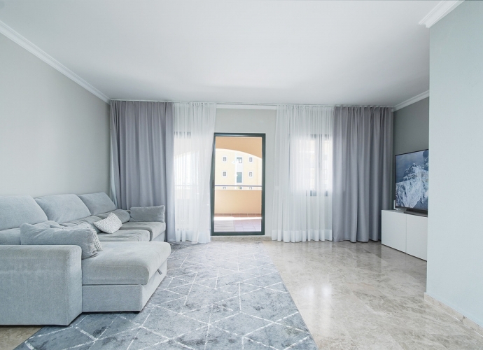 Apartamento Planta Media en San Pedro de Alcántara - 2