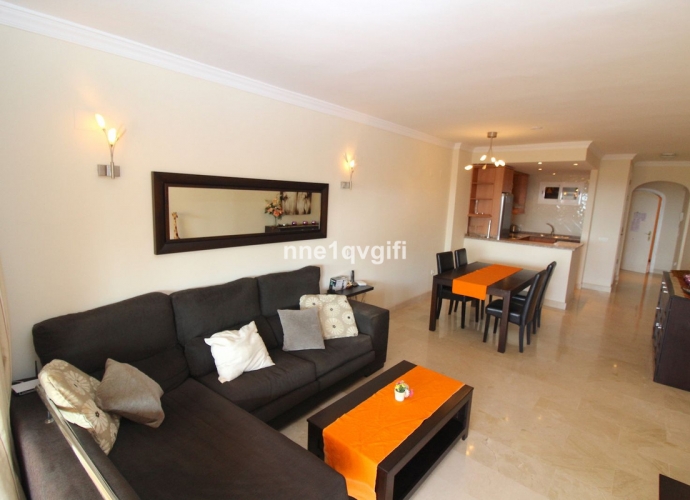 Appartement milieu d’Etage situé à Elviria - 9