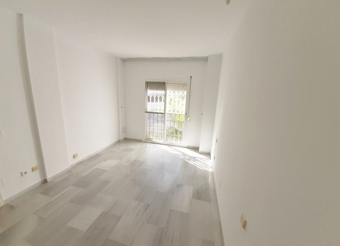 Apartamento Planta Baja en Puerto Banús - 3