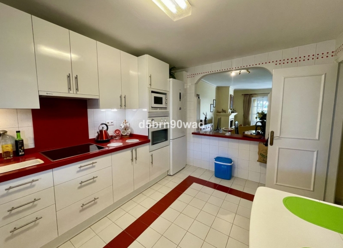 Appartement milieu d’Etage situé à Estepona - 5