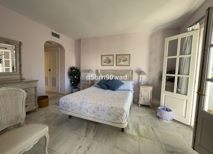 Appartement milieu d’Etage situé à Estepona - 9