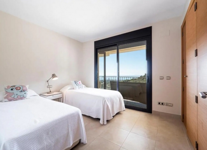 Apartamento Planta Media en Marbella - 7