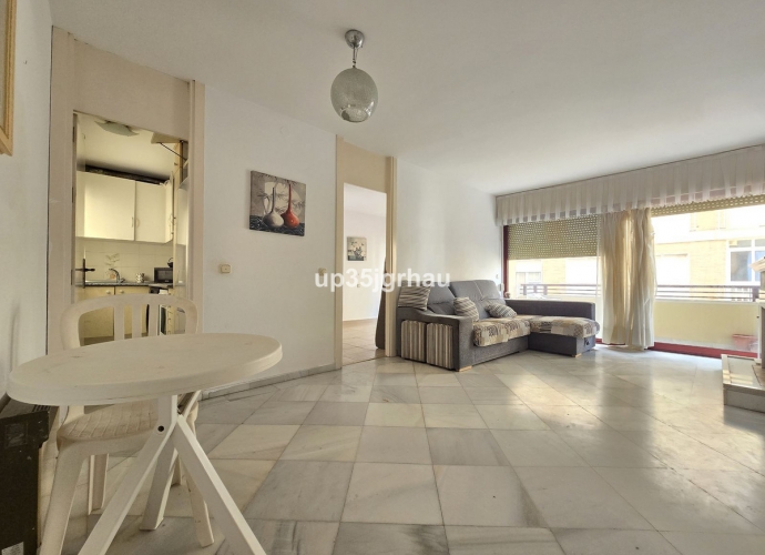 Apartamento Planta Media en Estepona - 8