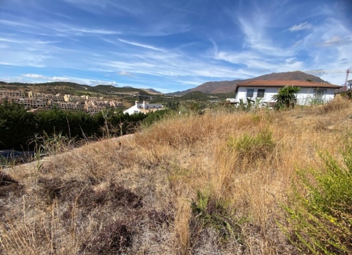 Plot Land situé à Estepona - 3