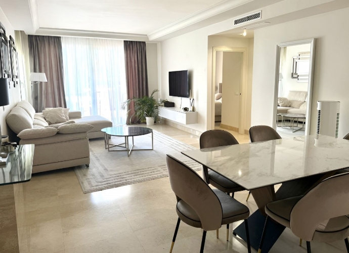 Apartamento Planta Media en Puerto Banús - 2