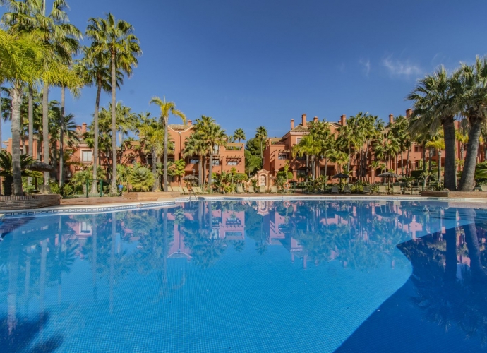 Apartment Ground Floor in Puerto Banús - 1