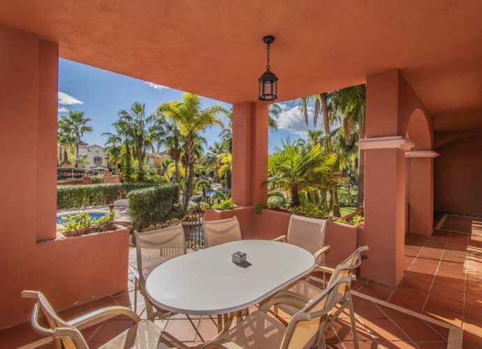 Apartment Ground Floor in Puerto Banús - 2