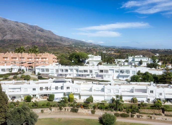 Maison de Ville situé à Nueva Andalucía - 1