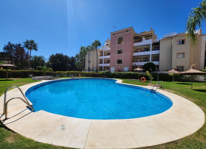 Apartment Middle Floor in Nueva Andalucía River Garden  - 7