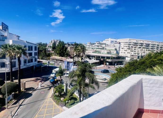 Apartment Middle Floor in Puerto Banús - 8