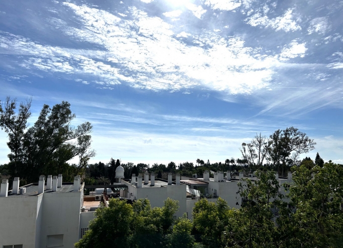 Duplex situé à Guadalmina Baja - 1