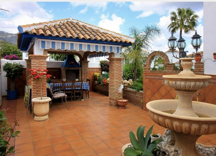 Villa Detached in Marbella - 4