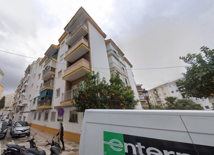 Apartamento Planta Media en Estepona - 5