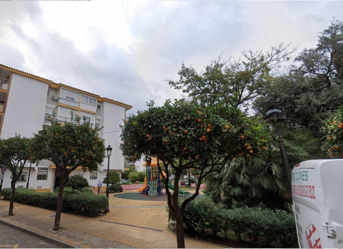 Apartamento Planta Media en Estepona - 6