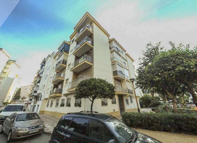 Apartamento Planta Media en Estepona - 8