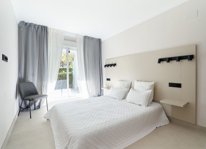 Apartamento Planta Baja en San Pedro de Alcántara - 10