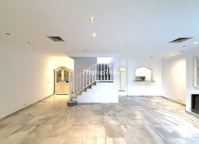 Townhouse Terraced in Puerto Banús - 7