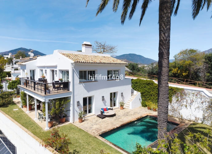 Villa Independiente en Nueva Andalucía Villas en Nueva Andalucia  - 3