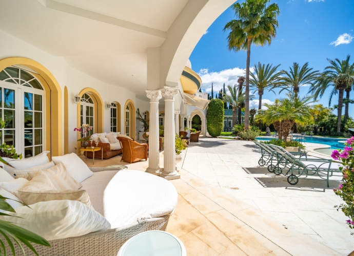 Villa Independiente en Sierra Blanca - 3
