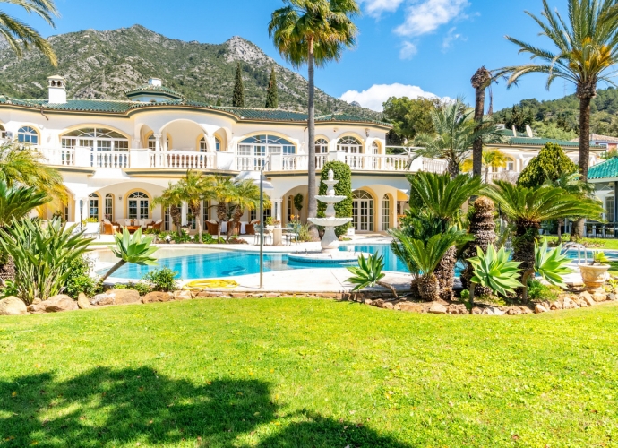 Villa Independiente en Sierra Blanca - 5